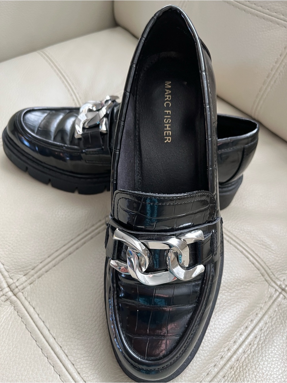 Marc Fisher Black Croc-Embossed Loafers with Silver Chain Size 8.5